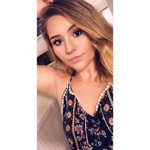 Meet your Posher, Mikayla